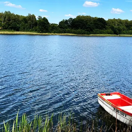 Nad Kamieniem - Caloroczne Feriehus